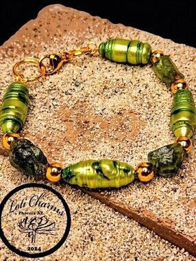 Natural Green Rough Peridot & Genuine Green Baroque Pearl Bracelet